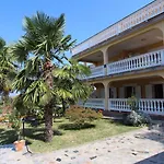 Appartement Two-bedroom In Iii Malinska
