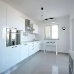 Appartement Two-bedroom In Iii