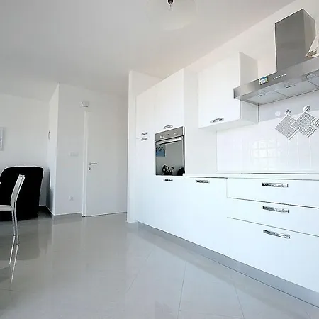 Two-bedroom In Iii アパート マリンスカ