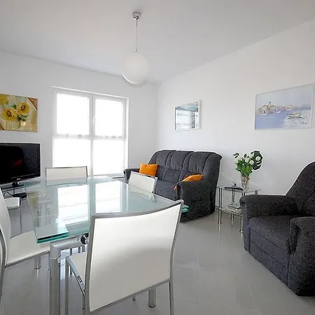 Two-bedroom In Iii