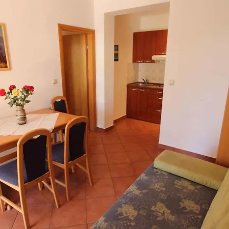 Two-bedroom In Iii *