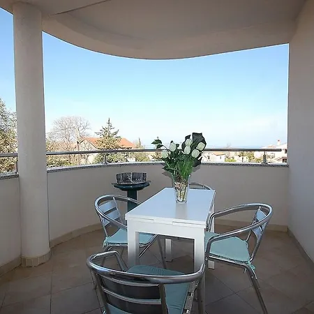 Apartmán Two-bedroom In Iii *