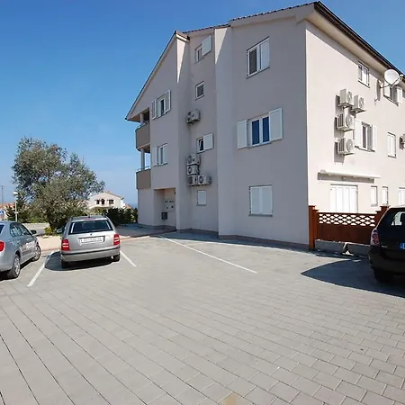 Two-bedroom In Iii *