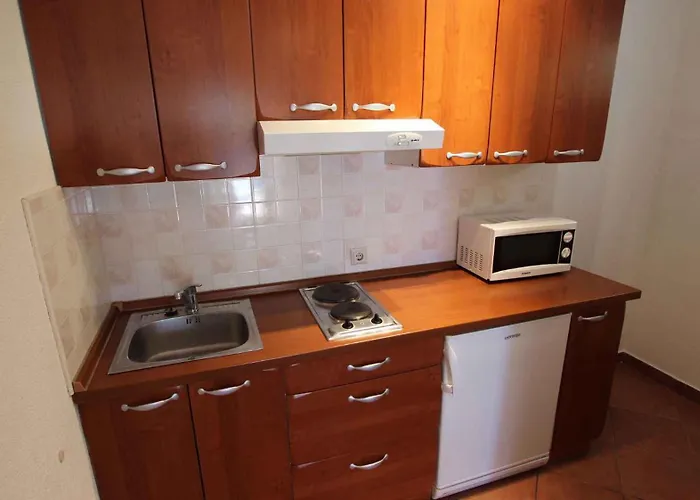Two-bedroom In Iii Апартаменты Малинска