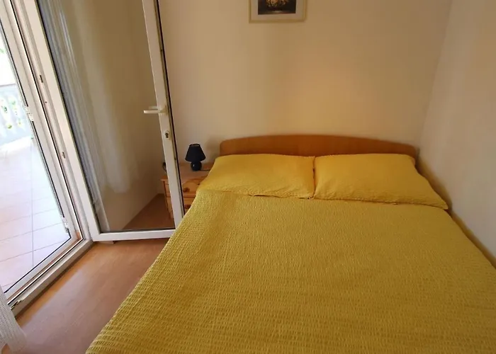 Two-bedroom In Iii Апартаменты *