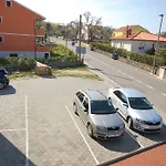 Two-bedroom In Iii Malinska