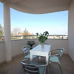 Apartamento Two-bedroom In Iii *
