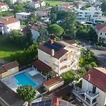 Apartamento Two-bedroom In Iii