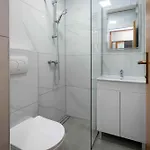 Two-bedroom In Iii Apartamento Malinska